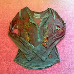 Blue Long-Sleeve Henley Top with Feather & Butterfly Print